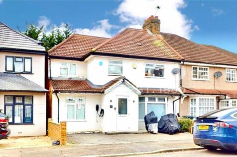 6 bedroom semi-detached house for sale