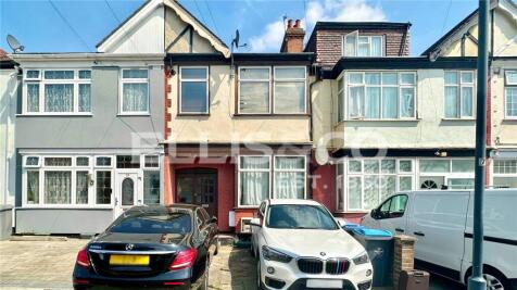 2 bedroom maisonette for sale