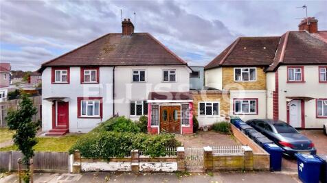 5 bedroom semi-detached house for sale