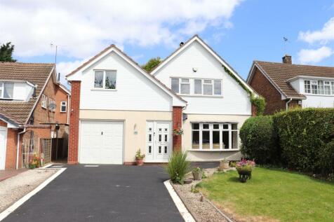 Gloucester Road, Walsall 5 bed detached house for sale