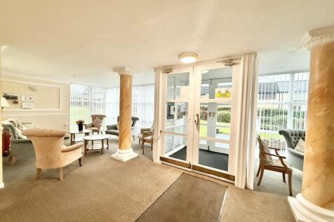 Beecholm Court, Ashbrooke... 2 bed apartment for sale