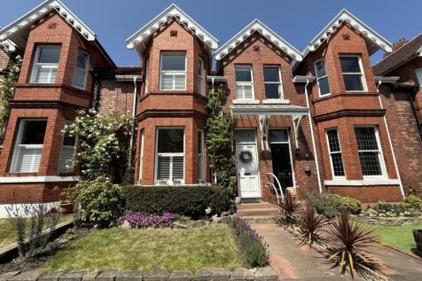 Holmlands Park North, Ashbrooke... 4 bed terraced house for sale
