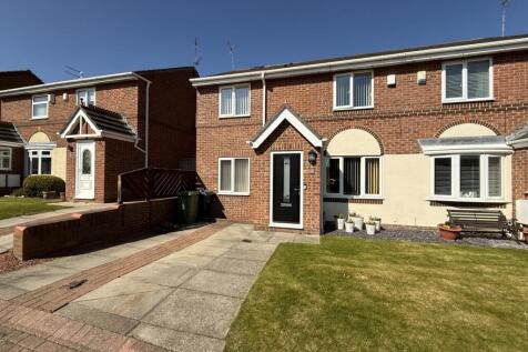 Greenhow Close, Ryhope, Sunderland, SR2 4 bed semi