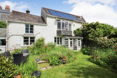 4 bedroom cottage for sale