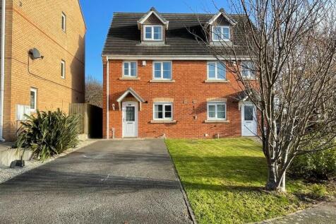 4 bedroom semi-detached house for sale