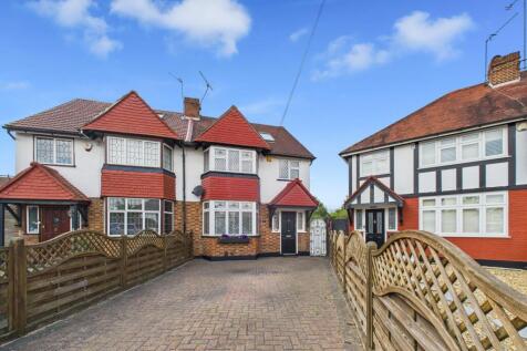 5 bedroom semi-detached house for sale
