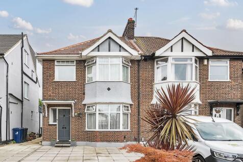 Greenford Road, Greenford, UB6 3 bed property for sale