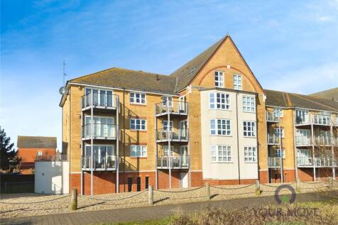 Caroline Way, East Sussex BN23 2 bed flat for sale