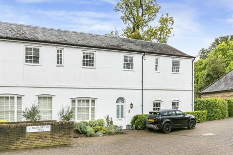 Broadfield Way, Aldenham 3 bed end of terrace house for sale