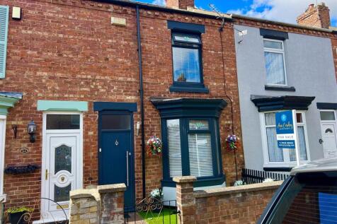 Trafalgar Terrace, Darlington 2 bed terraced house for sale