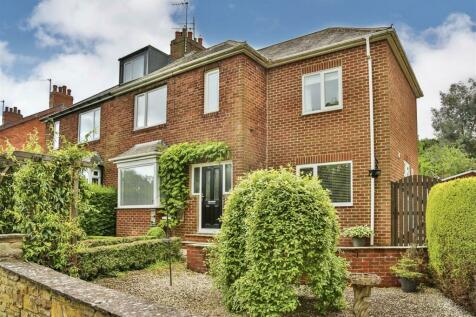 4 bedroom semi-detached house for sale