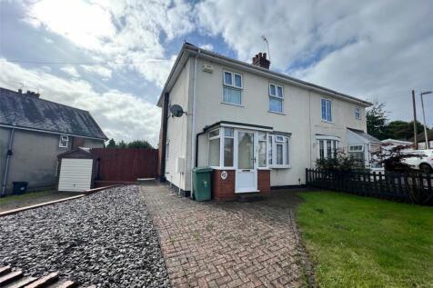 Marriott Road, West Midlands DY2 3 bed semi