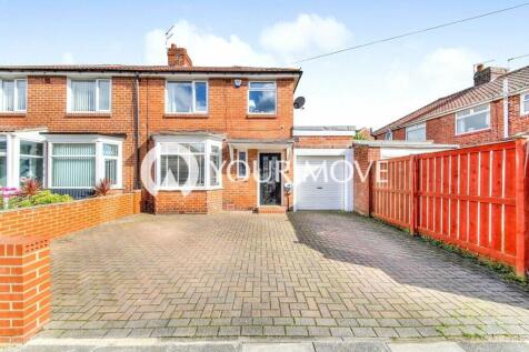 3 bedroom semi-detached house for sale