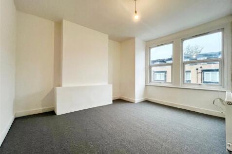 Sangley Road, London SE6 2 bed apartment for sale