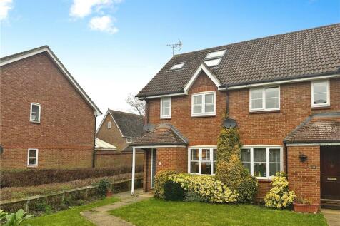 Farmers End, Charvil, Reading 3 bed end of terrace house for sale
