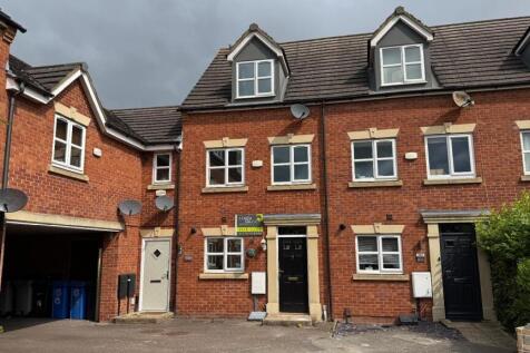 Frost Close, Desborough, Kettering 3 bed terraced house for sale