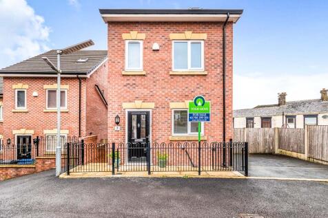 Parkfield Court, Greater Manchester OL4 3 bed detached house for sale