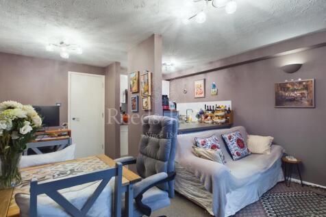 Unicorn Walk, Kent DA9 1 bed apartment for sale