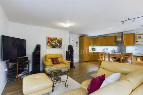 Stone House Lane, Kent DA2 2 bed apartment for sale