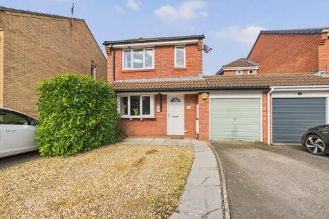 Banks Close, North Somerset BS21 3 bed detached house for sale