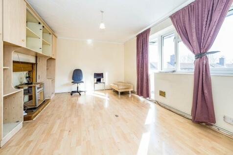 South Molton Road, London E16 2 bed apartment for sale