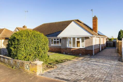 Brampton Way, Bedworth CV12 3 bed bungalow for sale