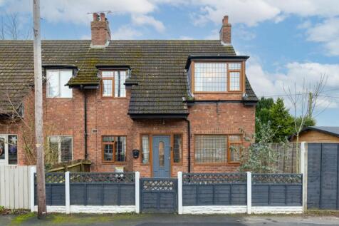 3 bedroom semi-detached house for sale