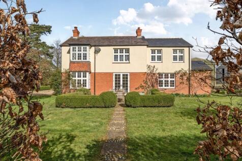 Nr CUCKLINGTON, DORSET/SOMERSET BORDER 5 bed house for sale