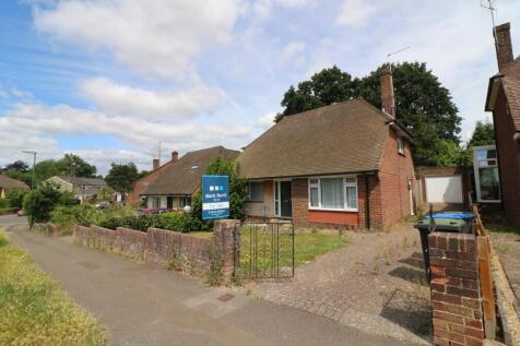 Appledore Gardens, Lindfield, RH16 3 bed house for sale