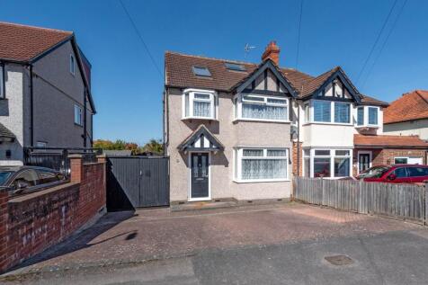 4 bedroom semi-detached house for sale