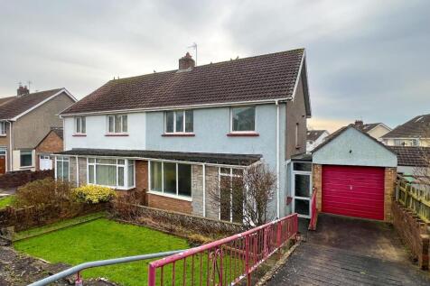 Bryntirion Hill, Bridgend, Bridgend... 3 bed semi