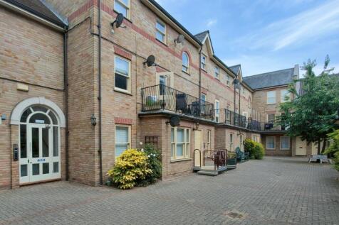 Godfreys Mews, Chelmsford CM2 2 bed apartment for sale