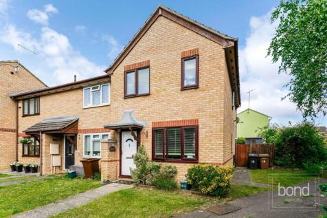 Blacksmith Close, Chelmsford CM1 3 bed end of terrace house for sale