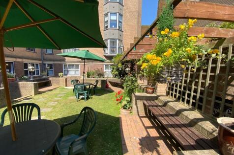 Pavilion Court, Brighton 1 bed apartment for sale