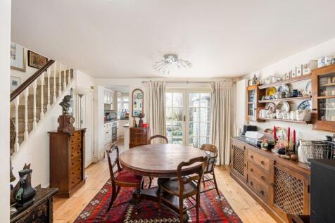 Kensington Place, North Laine, Brighton. 4 bed terraced house for sale