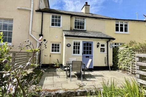 3 bedroom cottage for sale