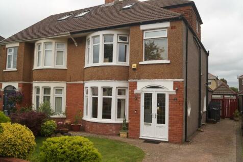 4 bedroom semi-detached house for sale