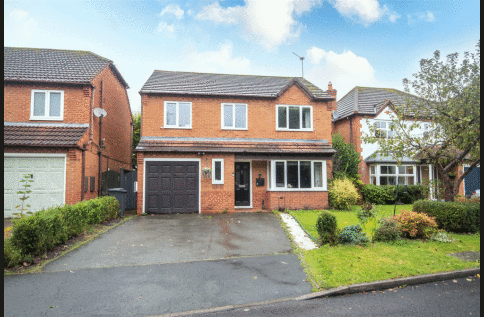 4 bedroom detached house for sale