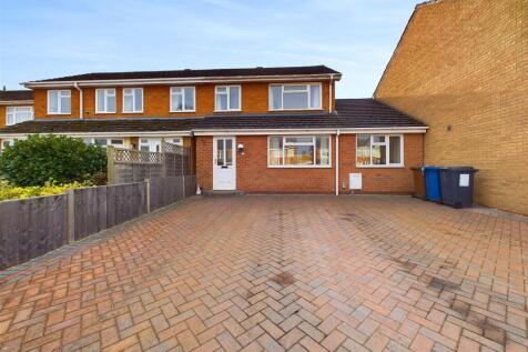 Neal Croft, Whittington, Lichfield 3 bed semi