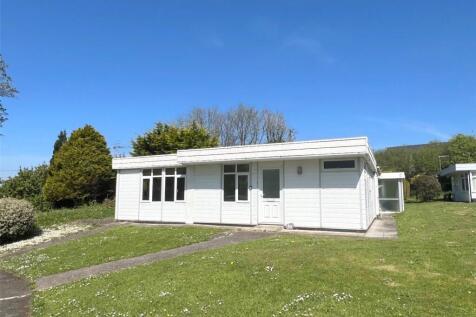 2 bedroom bungalow for sale