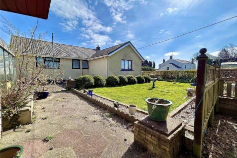 3 bedroom bungalow for sale