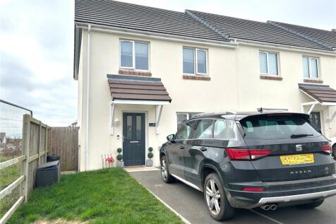 2 bedroom end of terrace house for sale