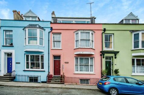 5 bedroom terraced house for sale