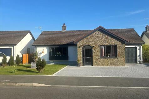 3 bedroom bungalow for sale