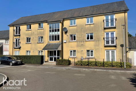 Tovey Crescent, Plymouth 2 bed apartment for sale