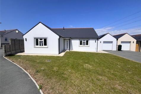 3 bedroom bungalow for sale