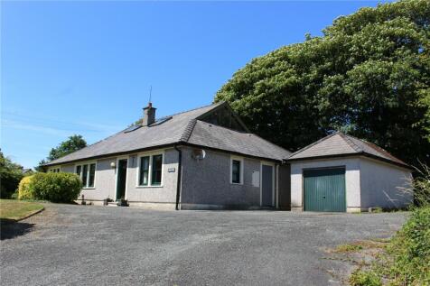 4 bedroom bungalow for sale