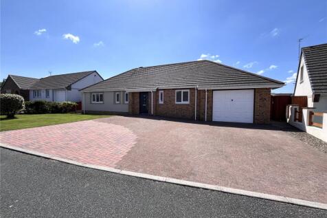 3 bedroom bungalow for sale