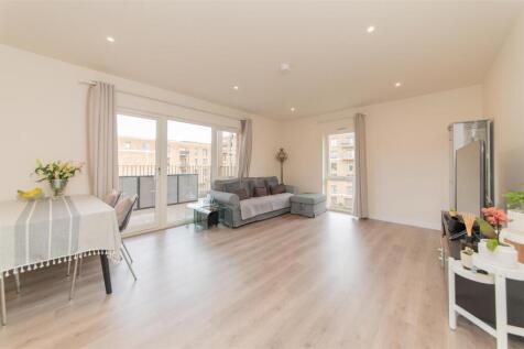 Bittacy Hill, Mill Hill, London 2 bed flat for sale