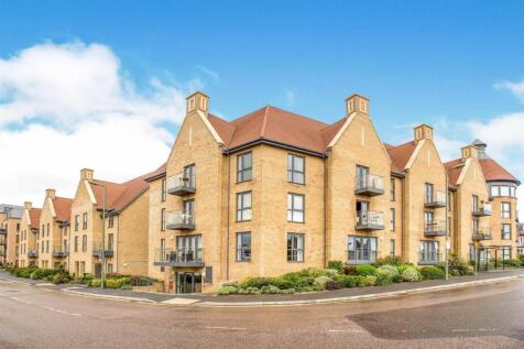 Royal Engineers Way, Mill Hill 2 bed flat for sale
